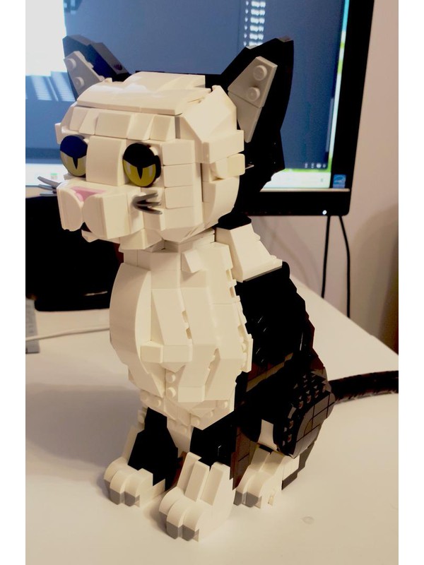 LEGO MOC Cat BW by RenjiFranz | Rebrickable - Build with LEGO