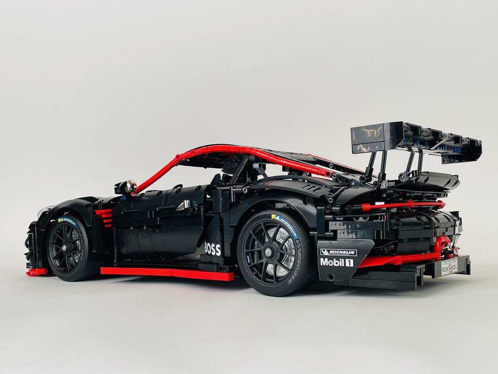 LEGO MOC Porsche 911 (992) GT3 R by Loxlego | Rebrickable - Build with LEGO