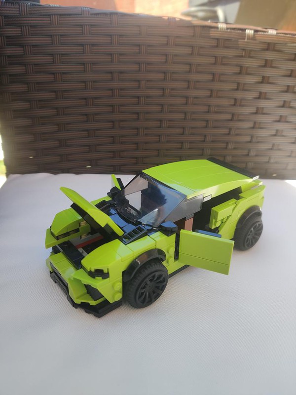 LEGO MOC Urus door mod by Ramos_cars | Rebrickable - Build with LEGO