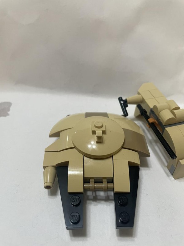 MOC-183384 Micro Millennium Falcon