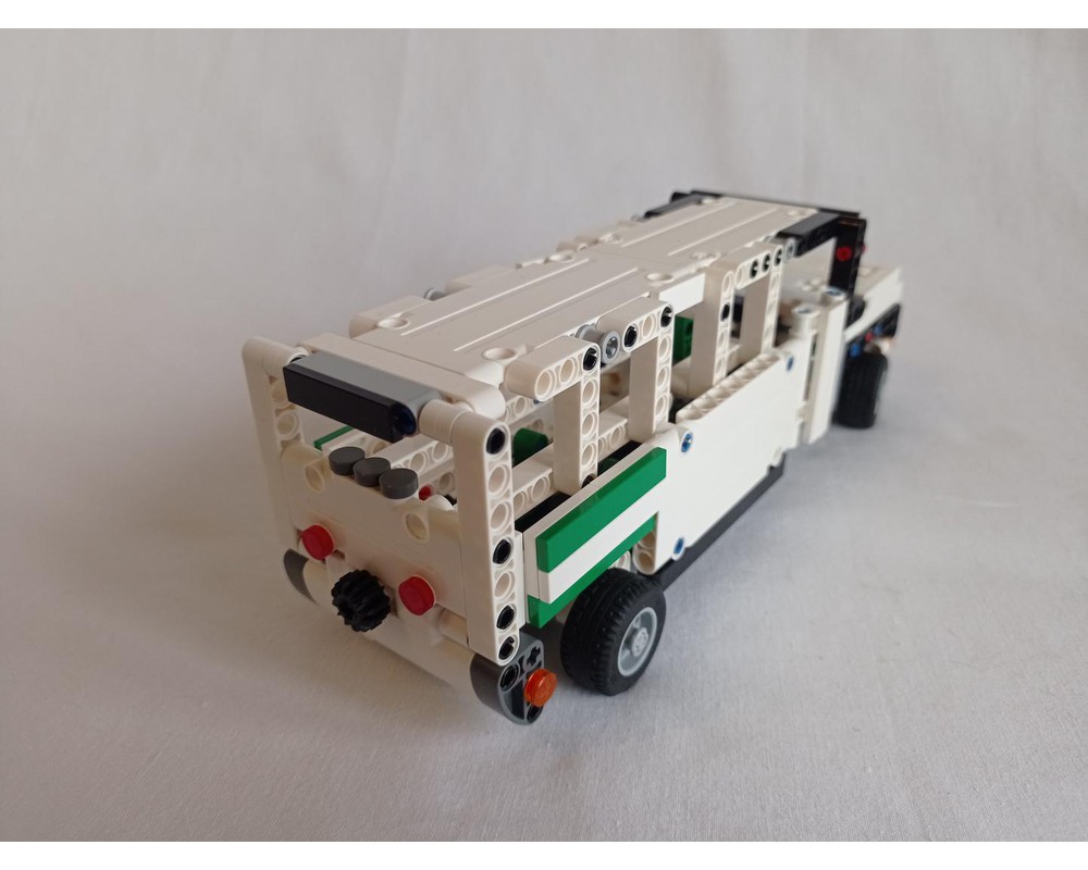 LEGO MOC School Bus 42167 Alternative. by ErikGS | Rebrickable - Build ...