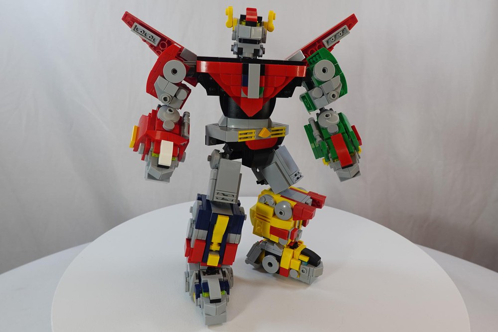 LEGO MOC Voltron by Sey_Builds | Rebrickable - Build with LEGO