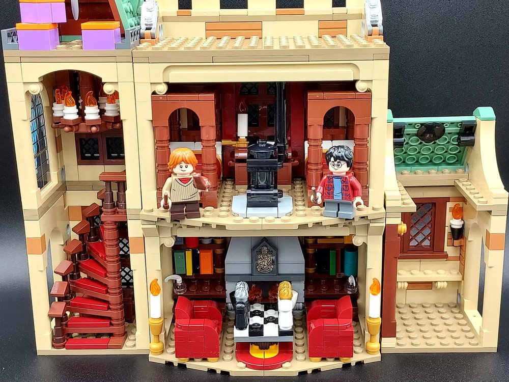 Lego Moc Gryffindor Dormitory By Trevortoad 