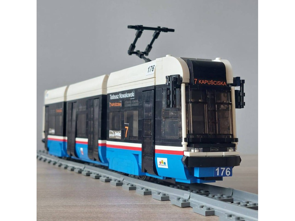 LEGO MOC PESA Swing 121NaB MZK Bydgoszcz tram motorized version by ...