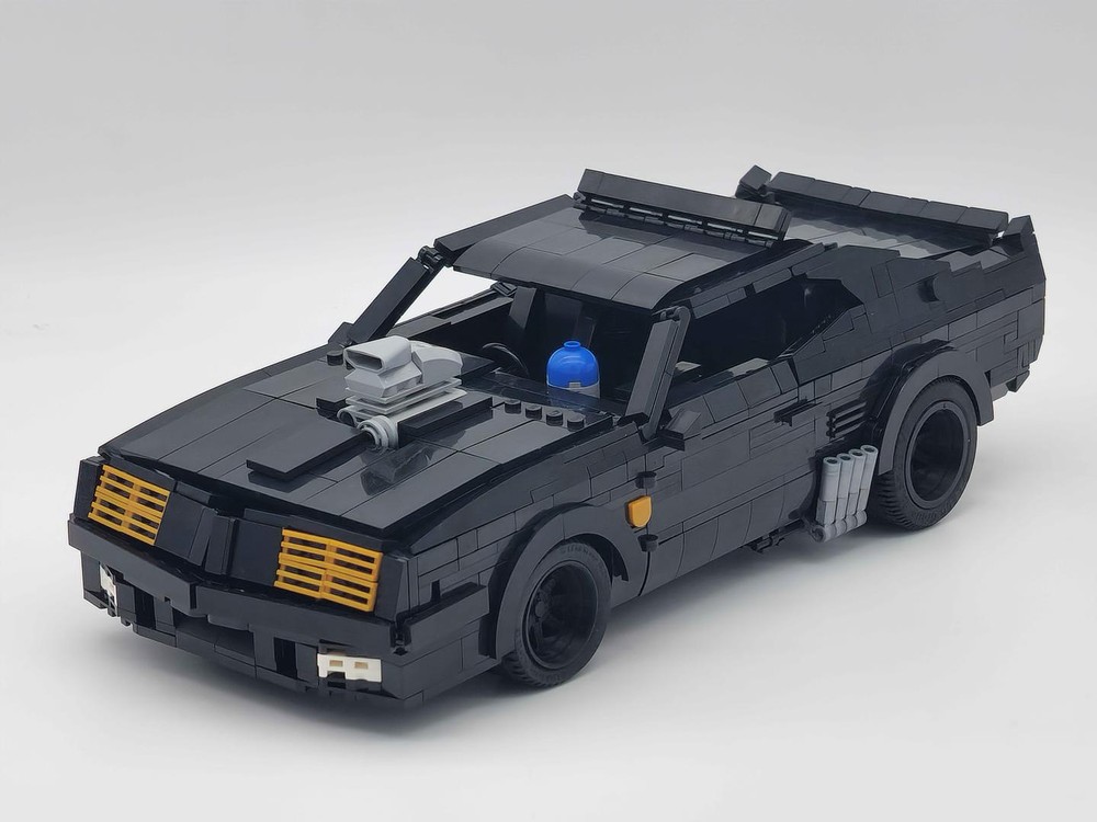 LEGO MOC Mad Max V8 Interceptor by Bens Lego Cars | Rebrickable - Build ...