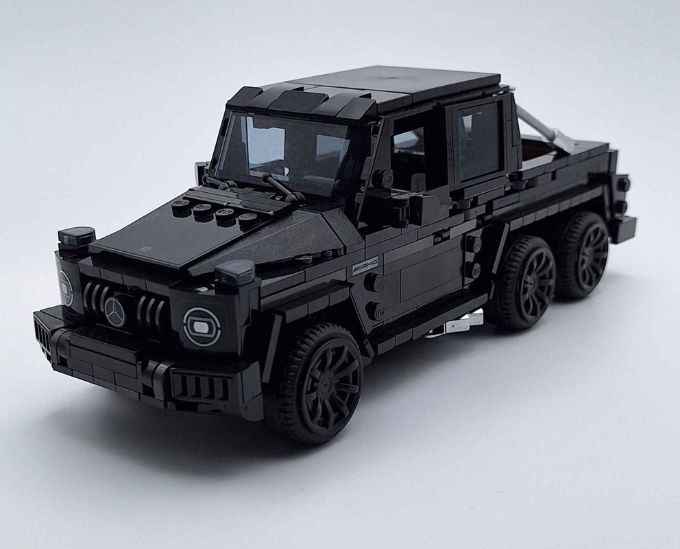 LEGO MOC Mercedes G63 6x6 AMG by Rakhalar | Rebrickable - Build with LEGO