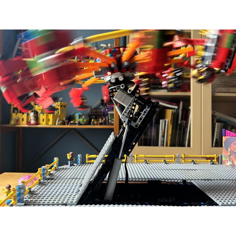 LEGO MOC TipTop Fairground Ride by Gdale | Rebrickable - Build with LEGO