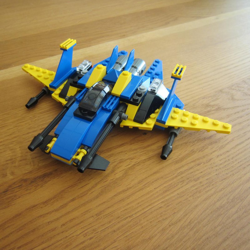 LEGO MOC 4882 Sky avenger by drosse | Rebrickable - Build with LEGO