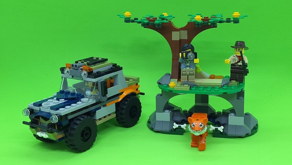 MOC-191507 60426 Cave Explorer