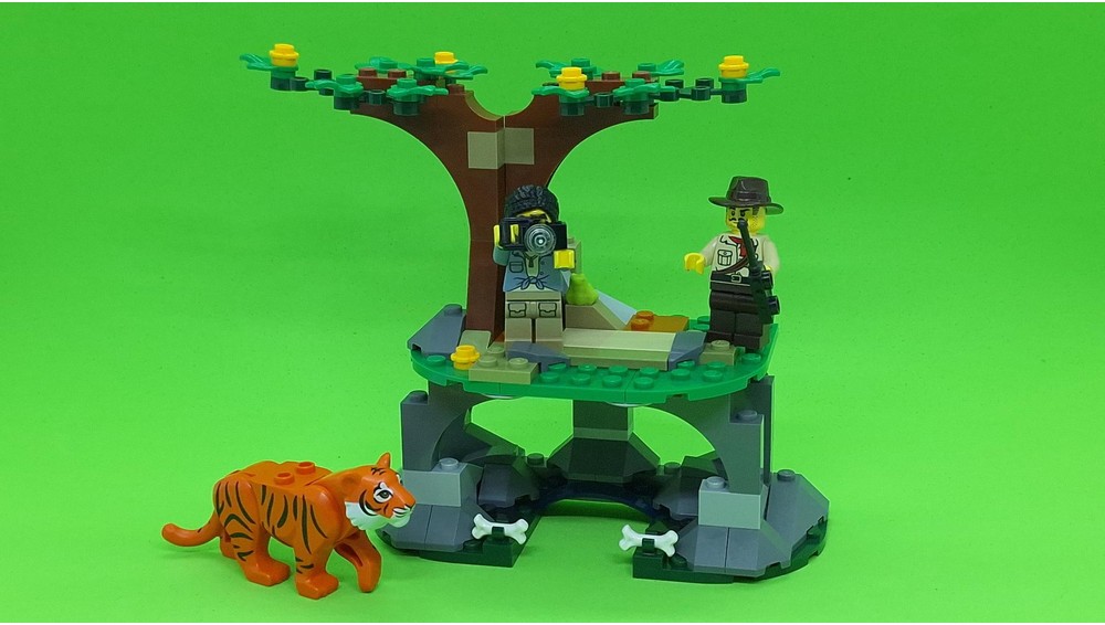 LEGO MOC 60426 Cave Explorer by PeterSzabo | Rebrickable - Build