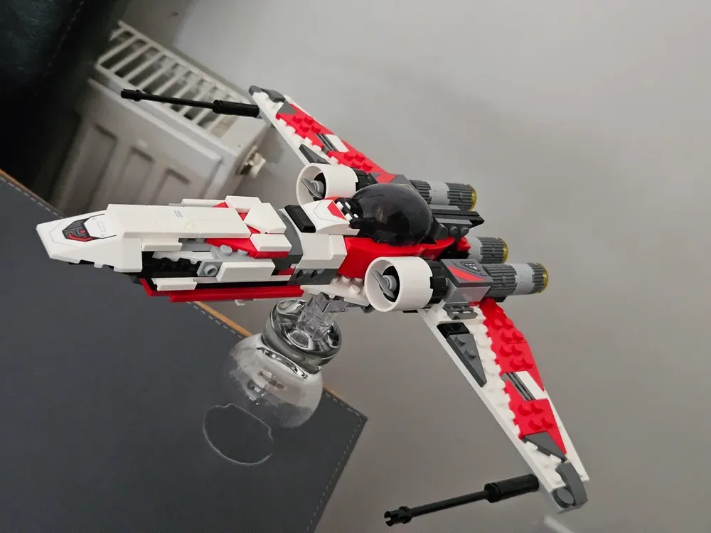 LEGO MOC 75388 Alternate Build - Jedi Bob's Z95 Headhunter