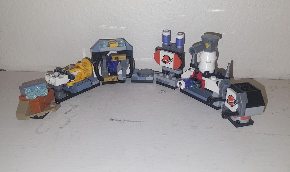 LEGO MOC Space Outpost by chinzilla | Rebrickable - Build with LEGO