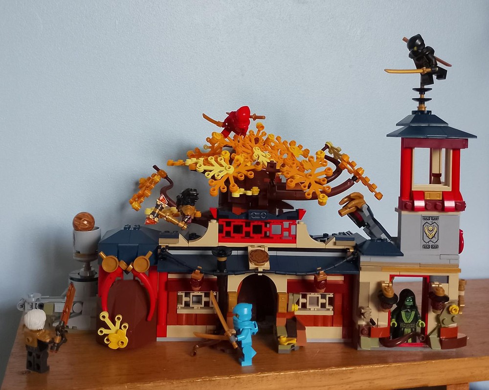 LEGO MOC 71795- Alternate abandoned temple build by