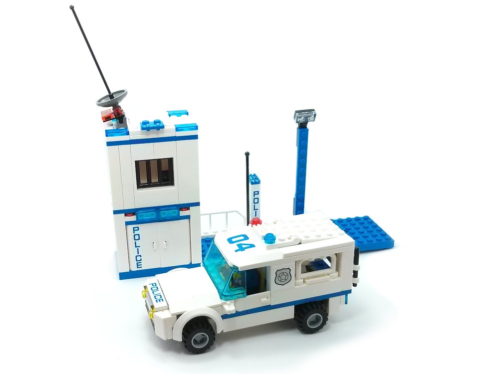 LEGO MOC-1948 Prisoner Transporter and Police Station by msx ...
