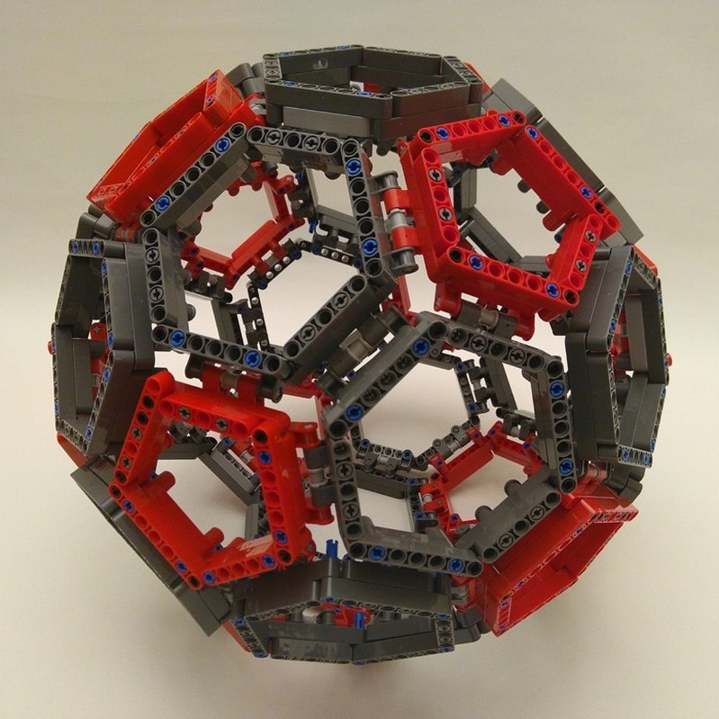 LEGO MOC Truncated icosahedron by Frank_van_der_Most | Rebrickable - Build with LEGO