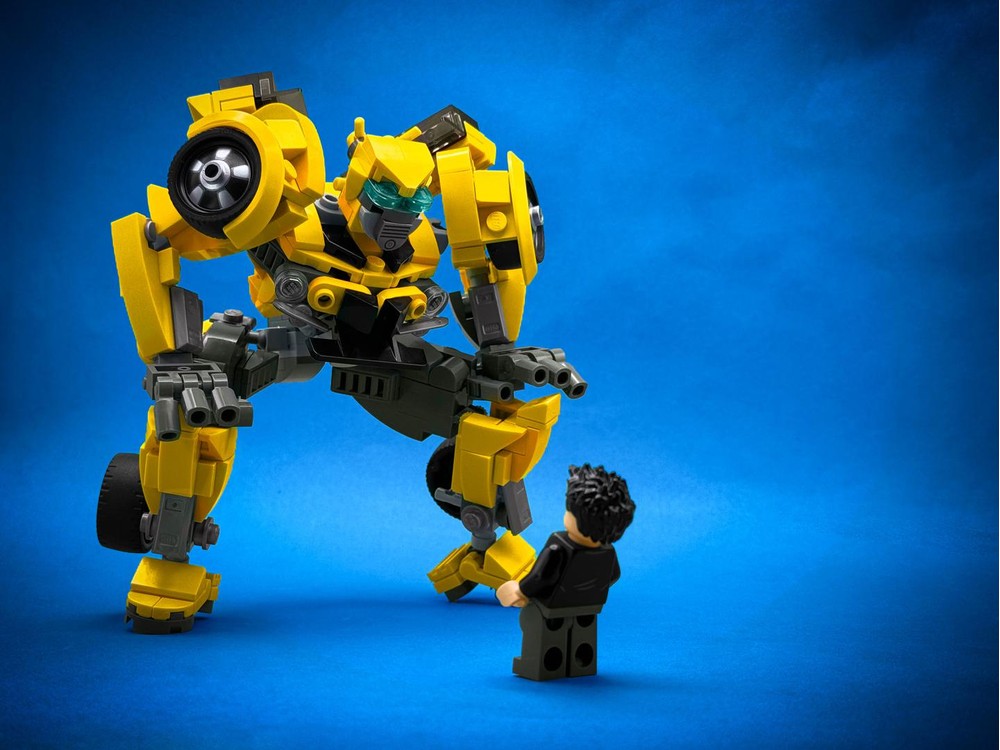 LEGO MOC Bowtie Camaro 2nd Gen & Bumblebee Mech by IBrickedItUp ...