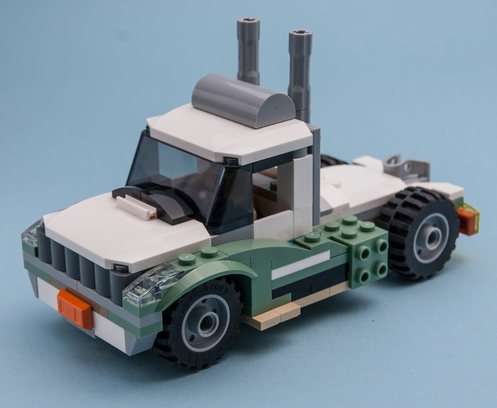 MOC-195996 76966 Custom Hauler