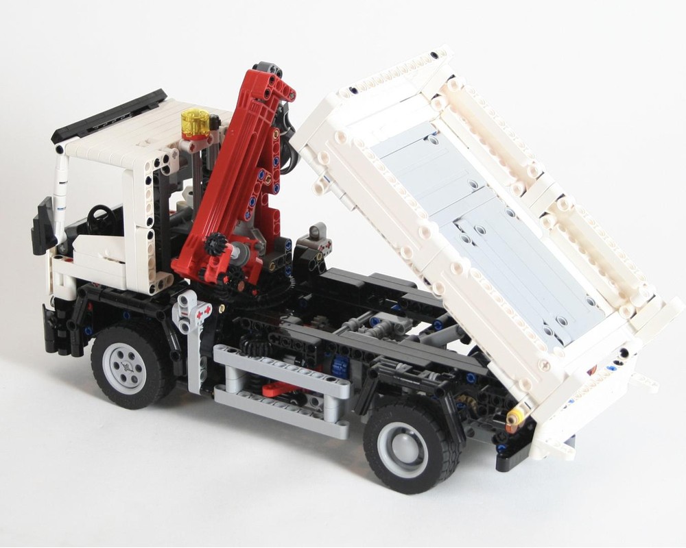 LEGO MOC-196536 Tipper Truck with Crane by thirdwigg | Rebrickable ...