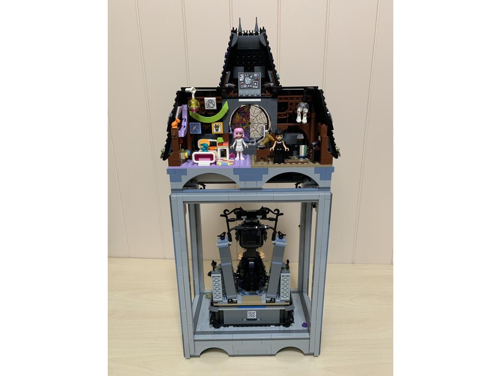 LEGO MOC Wednesday's Display Thing by rykfield | Rebrickable - Build ...