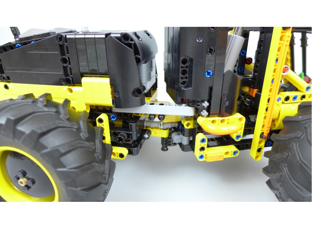 LEGO MOC-19687 42081 alternate - Log Loader by M_longer