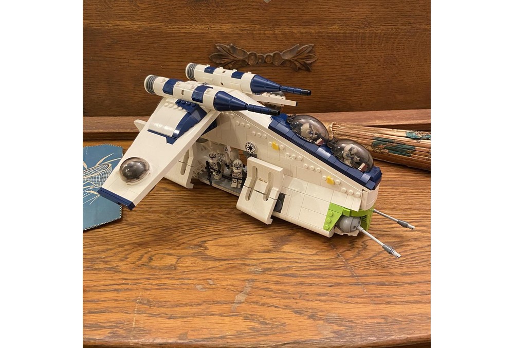 LEGO MOC LAAT Republic Gunship by M5_Builds | Rebrickable - Build with LEGO
