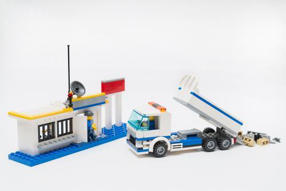 over bønner storhedsvanvid LEGO MOC 60044 Construction site office by Keep On Bricking | Rebrickable -  Build with LEGO