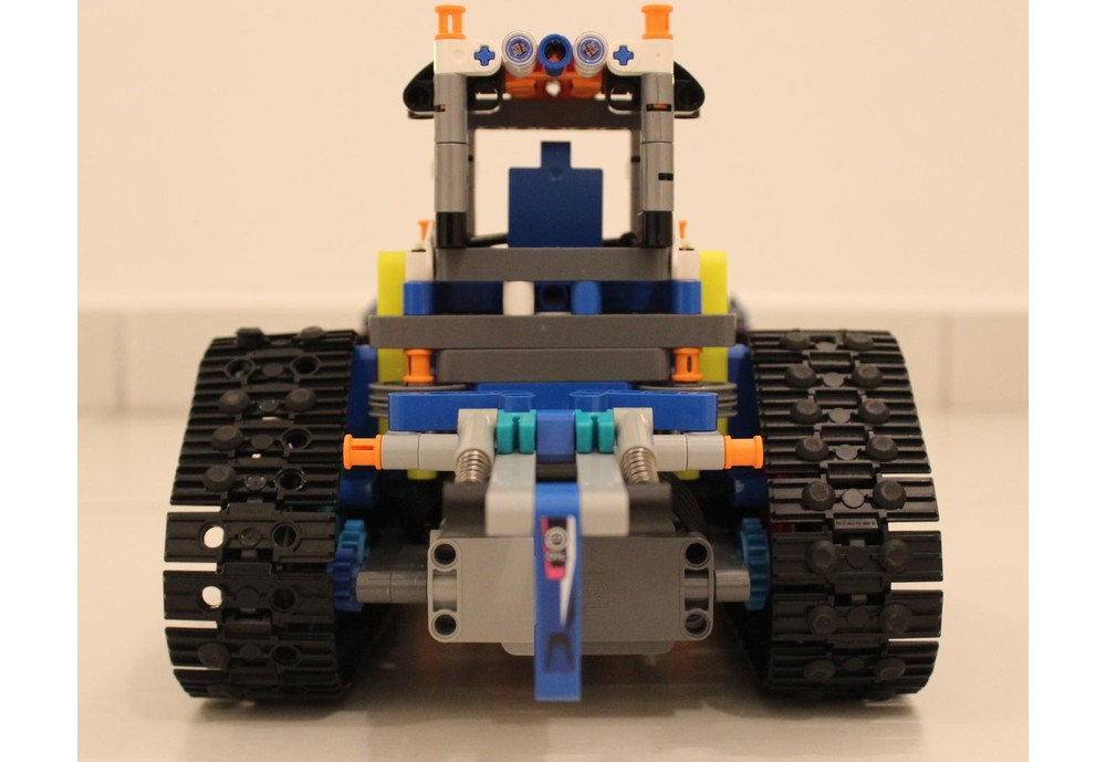 LEGO MOC-198754 Mini dozer 42140 alternative model by Omanb571 ...