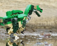 31058 Ichthyovenator laosensis 1:32 scale