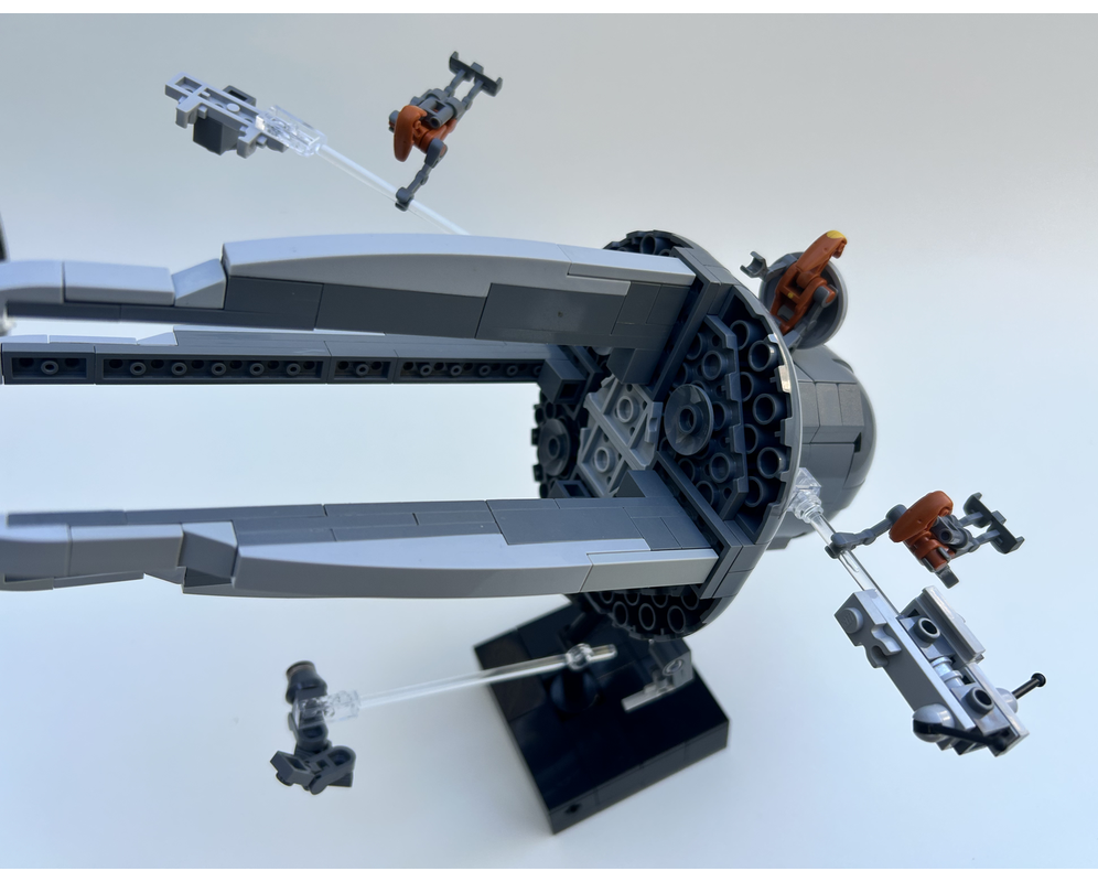 LEGO MOC-200846 Droch Class Boarding Ship (Pod Hunter) by Ninja_Bricks ...