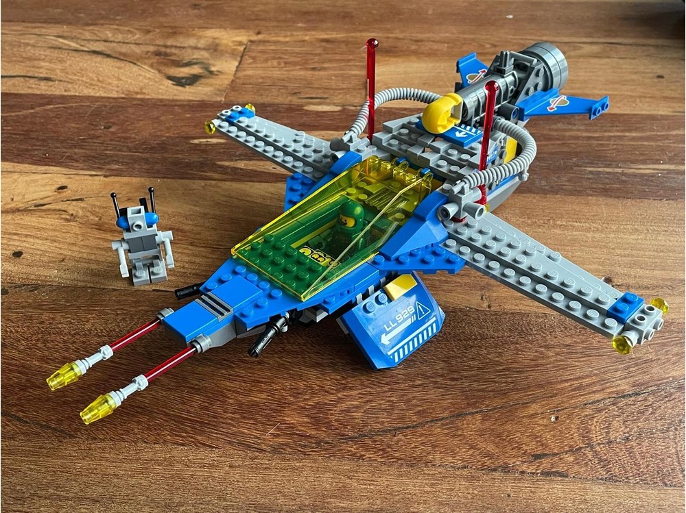 LEGO MOC-202861 Lunar Patrol Craft 6872 Revamped by Joris194 ...