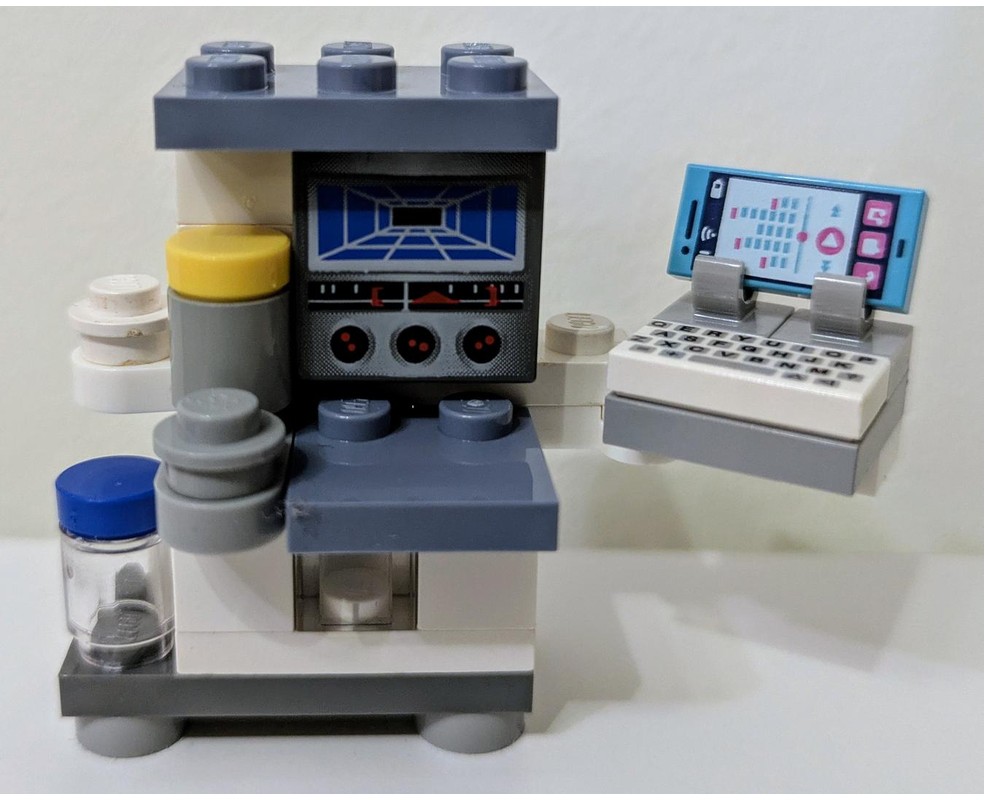 LEGO MOC Simple anesthesia machine by Med1_2006 | Rebrickable - Build ...