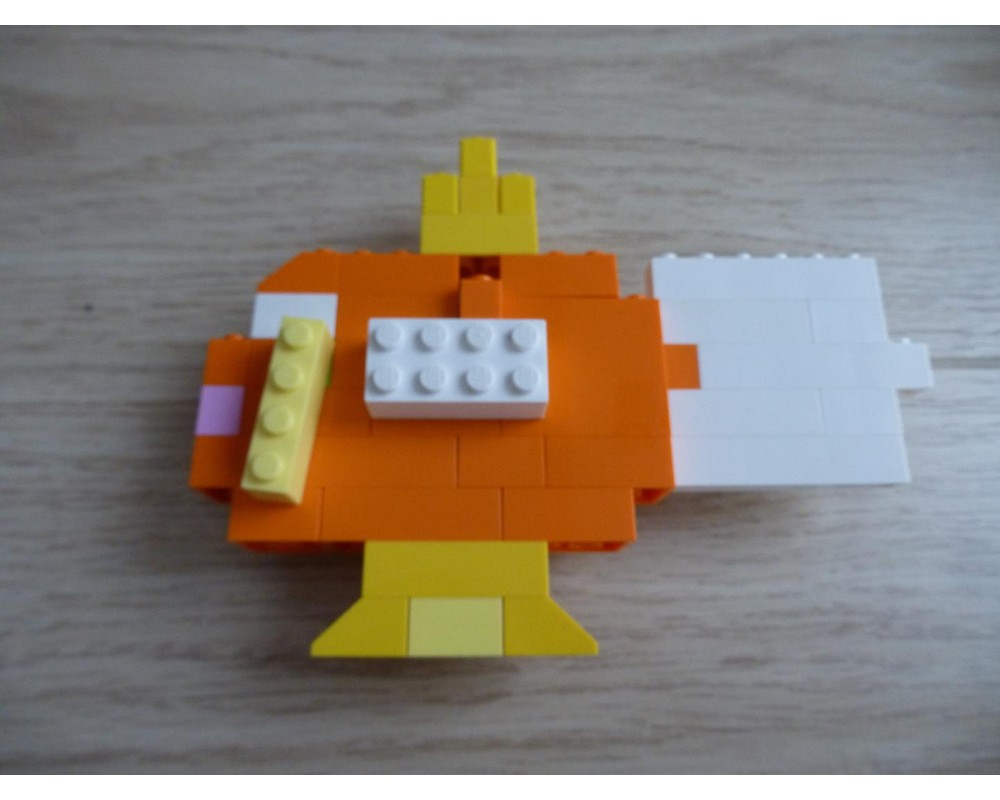 LEGO MOC Magikarp by CornierJungle | Rebrickable - Build with LEGO