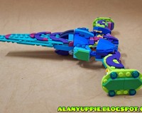 LEGO MOC-206218 Transformer Space Cruiser using LEGO Creator 31157