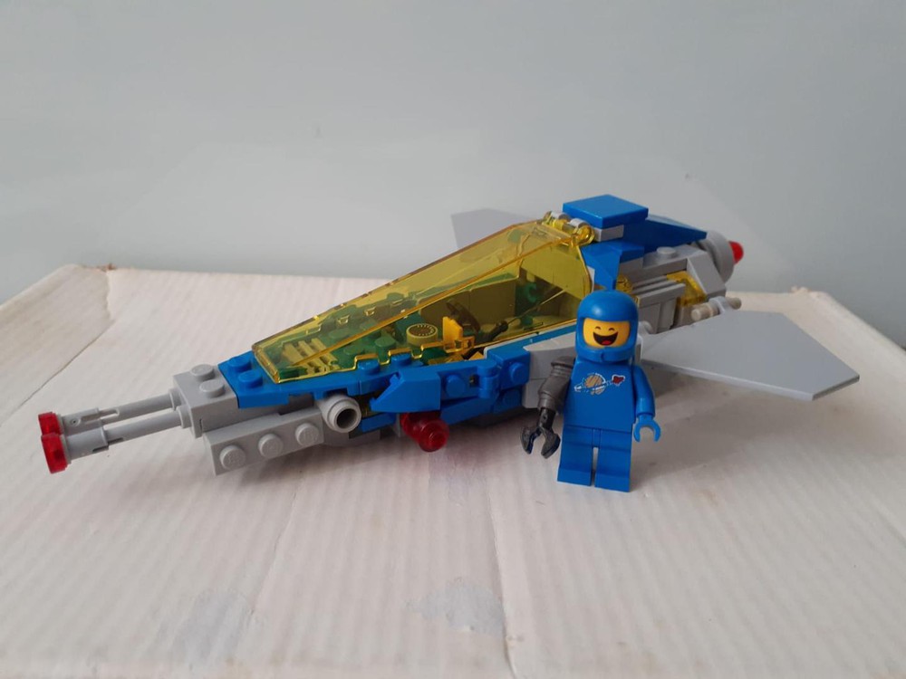 Lego Moc Benny's Classic Space Spaceship! By Prbrickbuilder 