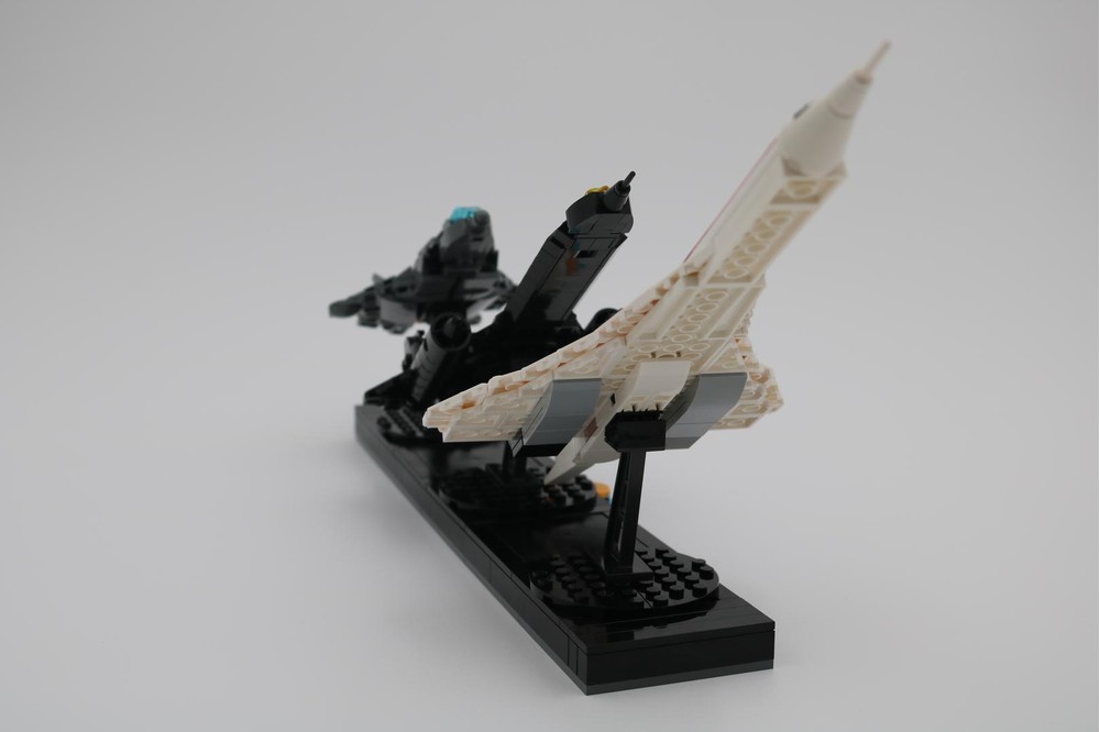 MOC Premium Lego Compatible Building Blocks Aviation Themed Cargo Plane Ambulance Set for Teens main image 0