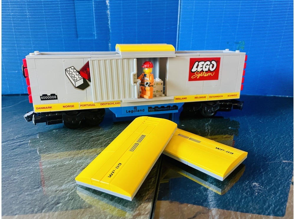 LEGO MOC 6W Boxcar Villy Thomsen (32l) by TECHNICer83 | Rebrickable ...