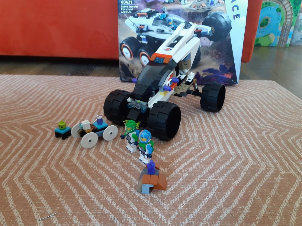 LEGO MOC-213259 Space Rover by sutii | Rebrickable - Build with LEGO