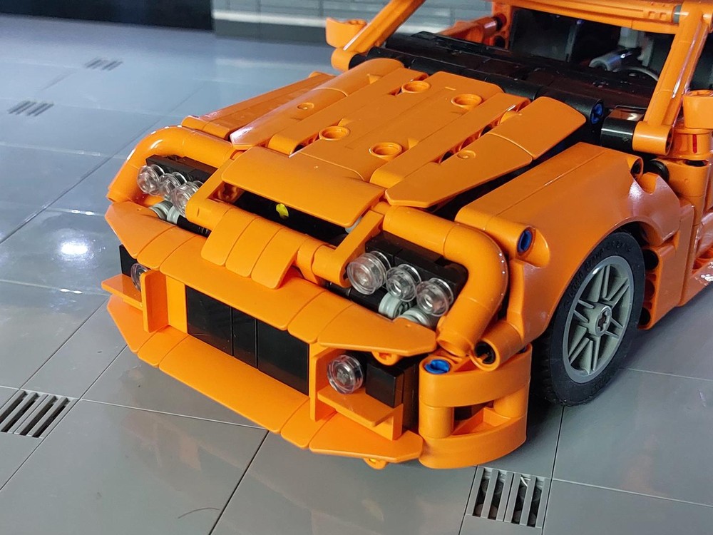 トールペイント    ４点 Amazon.com: Kyosho Veneno Roadster Light Blue with Red Line 1/64