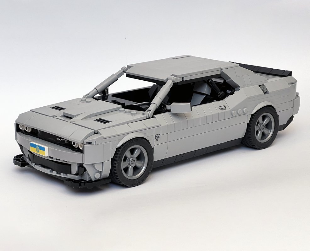 LEGO MOC Dodge Challenger Hellcat by MihailUA | Rebrickable - Build ...