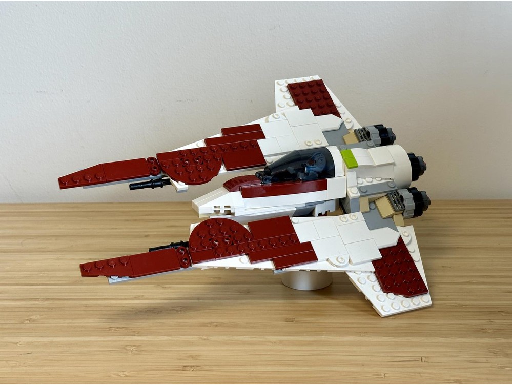 LEGO MOC-213857 Mandalorian Fang Fighter - Alternate Build of