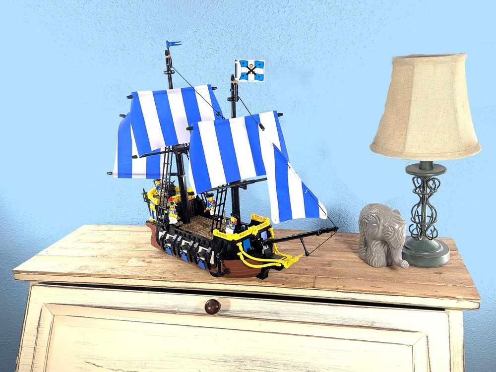 LEGO MOC-214655 Caribbean Clipper 2025 by TomSkippy | Rebrickable
