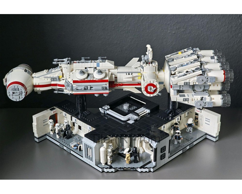 LEGO MOC Hope Tantive IV Hallway Diorama (or) Diorama Display