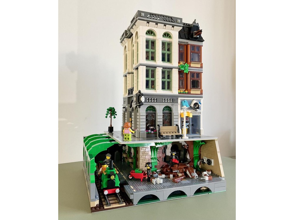 LEGO MOC-215022 Brick Bank - The subway heist by Takemenorth ...