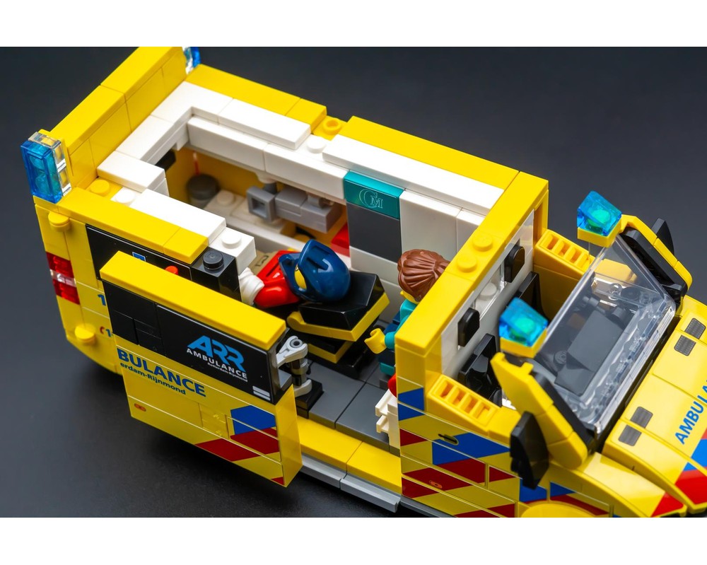 LEGO MOC Mercedes-Benz Sprinter Dutch ambulance by SFH_Bricks ...