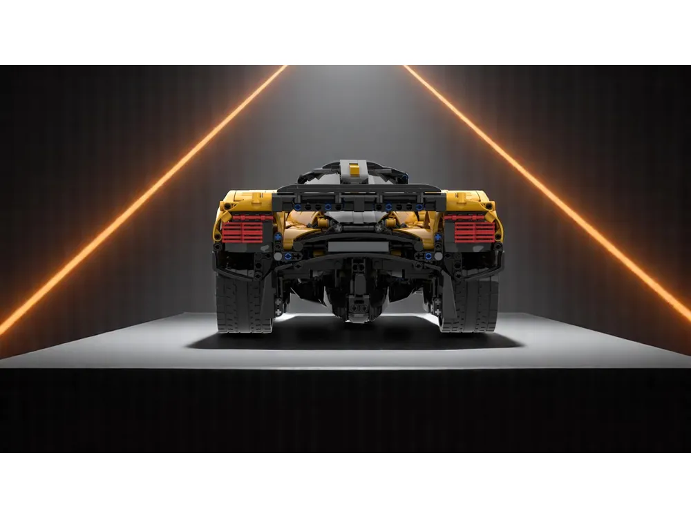 LEGO MOC-216586 Aston Martin Valkyrie (orange) by brictric