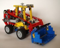 42024: Compact Wheel Loader