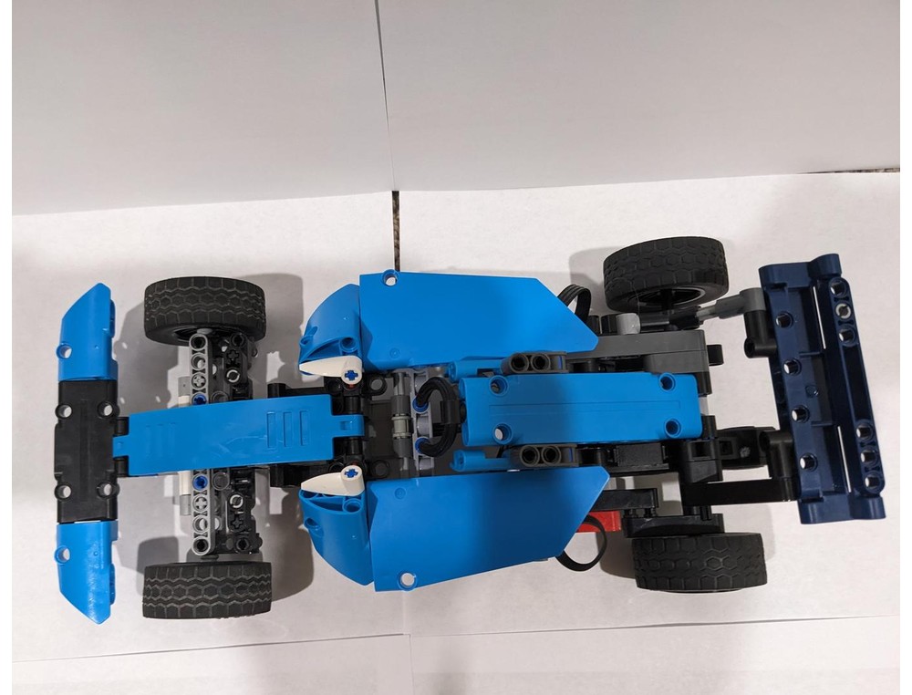 LEGO MOC-218171 RC F1 Car by UnlimitedBlocks | Rebrickable - Build with ...