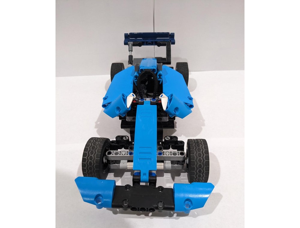 LEGO MOC-218171 RC F1 Car by UnlimitedBlocks | Rebrickable - Build with ...