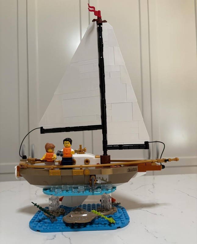 40487 Sailboat Adventure Keel and Stand