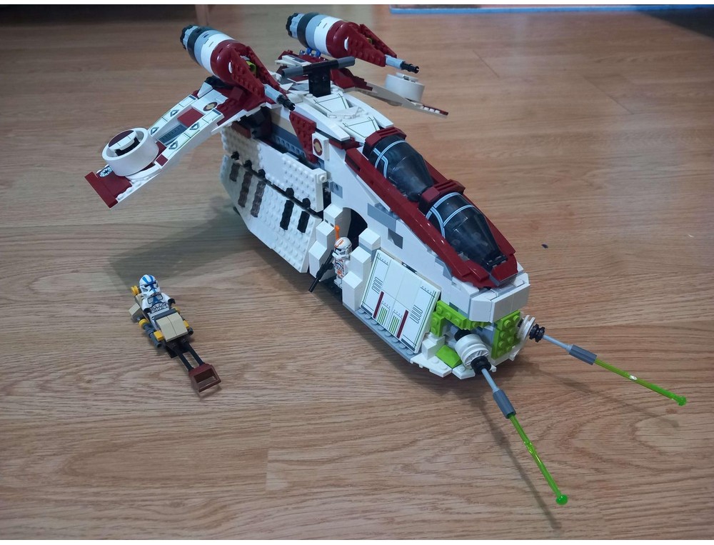コリン　2点おまとめ LEGO MOC Republic Gunship LAAT alternate build using 2x